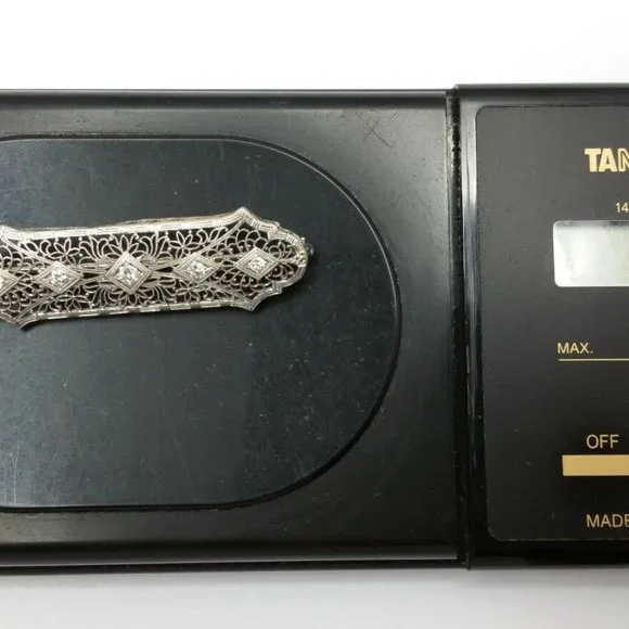 Beautiful Vintage 14K Karat Solid White Gold Designer Brooch With Diamonds